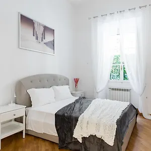 Apartamento A World Aparts - 32 Calabria, Roma