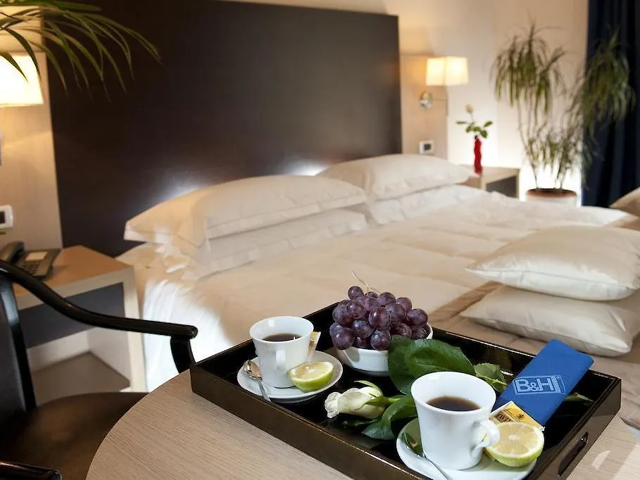 C-Hotels Club House Roma 4*, Rome